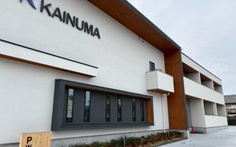 貝沼建設様｜港支店サッシ取り付け イメージ画像